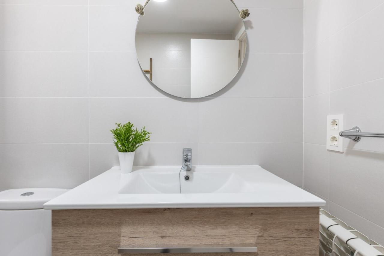 Arabial Deluxe III Lägenhet Granada Exteriör bild